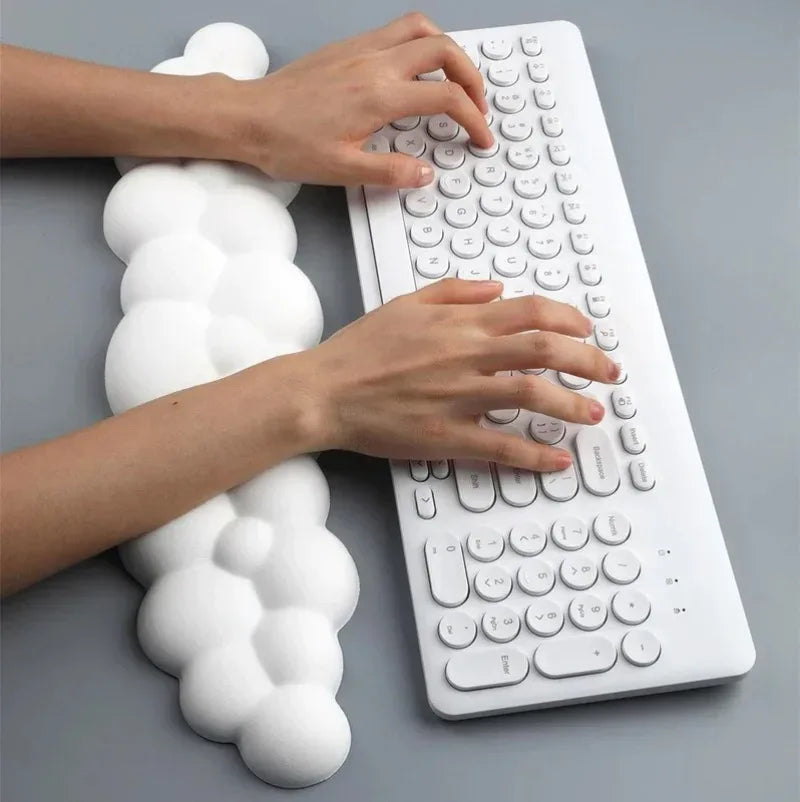 Cloud Keyboard and Mouse Rest